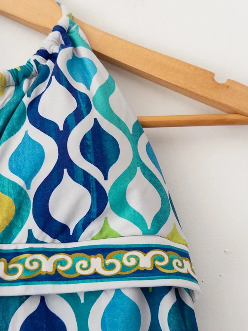 Trina Turk Tankini Swimsuit Size 6/8 Blue Green Geometric Halter 2 Piece 2000s - Picture 2 of 16